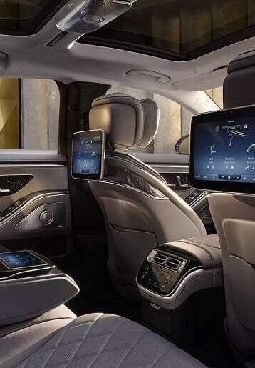 Foto della plancia frontale di Mercedes Classe S